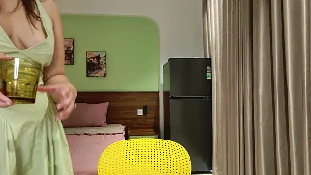 showmeparadise online show from 08/02/26, 09:19