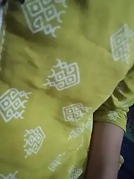Snapshot of pikubaby chatting on 07/24/26, 10:35 pikubaby online show from 07/24/26, 10:35