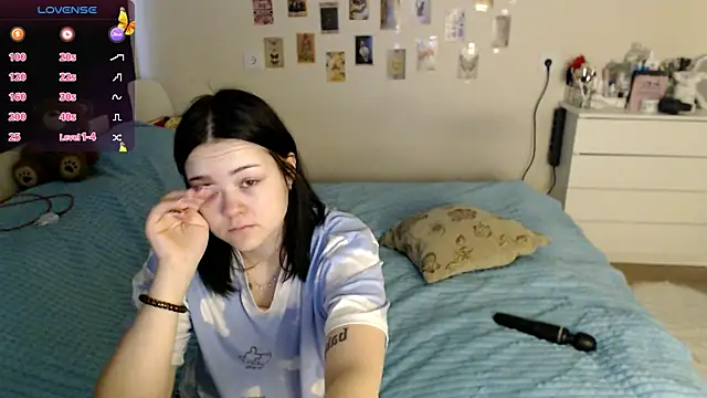 BettyandRich  online show from 10/23/25, 08:46