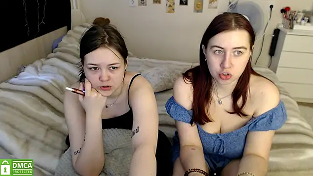 Snapshot of BettyandRich_ chatting on 05/17/26, 09:38 BettyandRich online show from 05/17/26, 09:38