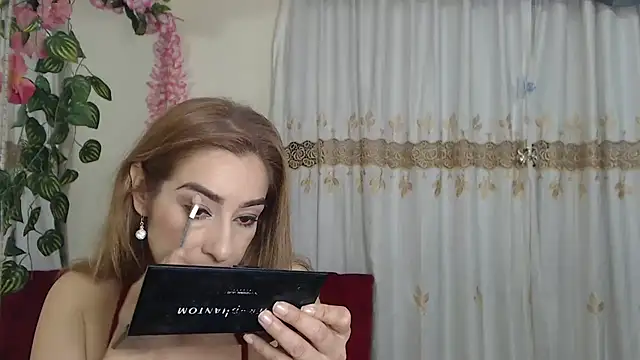 Madam dali online show from 02/22/25, 12:40