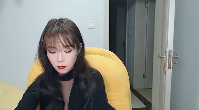 SuSushi728 online show from 03/02/25, 03:37