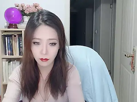 SuSushi728 online show from 12/03/25, 03:21