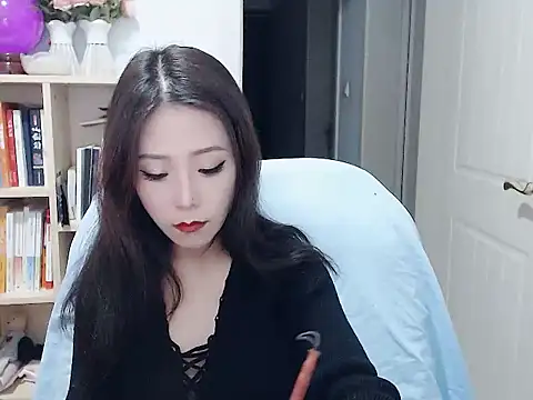 SuSushi728 online show from 02/06/26, 04:10