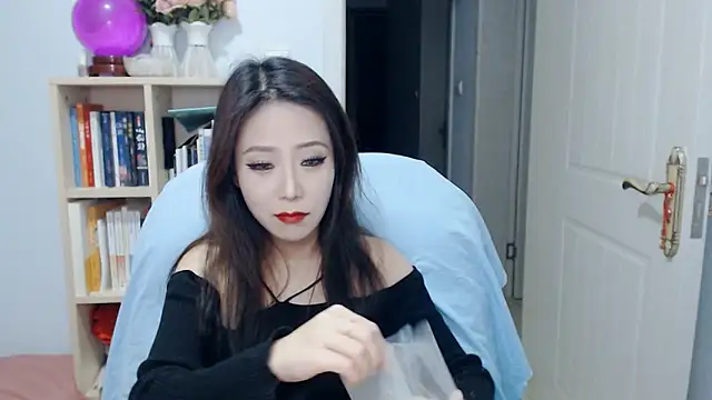 SuSushi728 online show from 03/29/26, 04:18