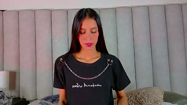 ChanelAdamss  online show from 09/09/25, 02:55