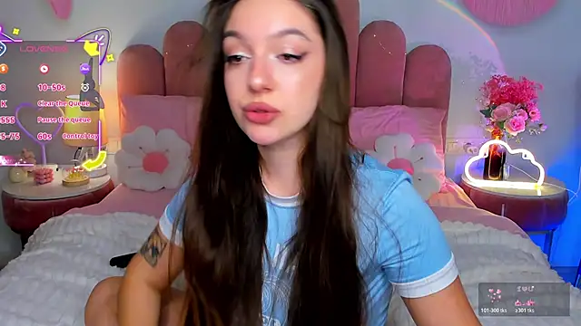 GiaCale online show from 11/14/25, 01:21