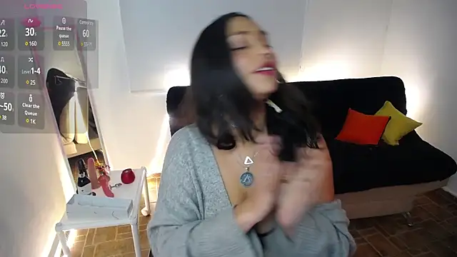 Snapshot of saba_the_courtesan chatting on 12/10/24, 09:11 saba the courtesan online show from 12/10/24, 09:11