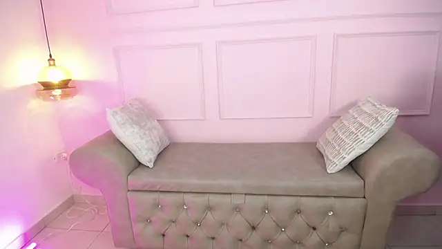 yenny garcia online show from 03/14/25, 12:21