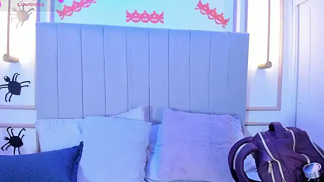 Mindy sweety online show from 10/17/25, 10:07