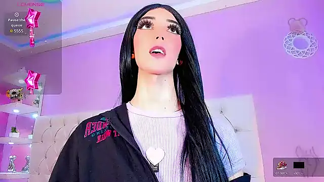 Snapshot of Babyaleja chatting on 03/10/25, 04:14 Babyaleja online show from 03/10/25, 04:14