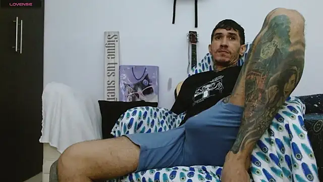 Snapshot of IaDoherty chatting on 11/18/25, 03:12 IaDoherty online show from 11/18/25, 03:12