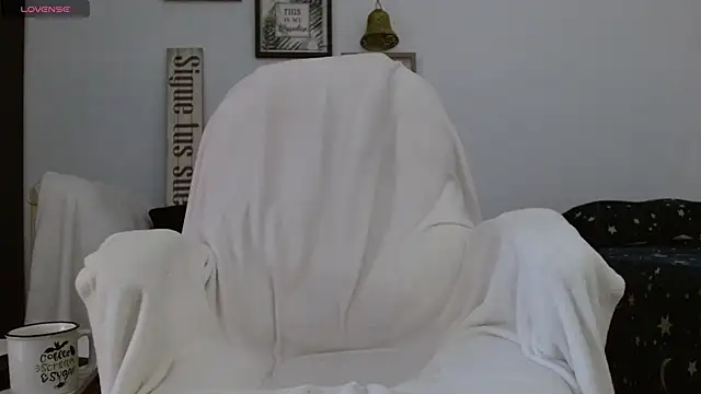 Snapshot of IaDoherty chatting on 12/04/25, 04:27 IaDoherty online show from 12/04/25, 04:27