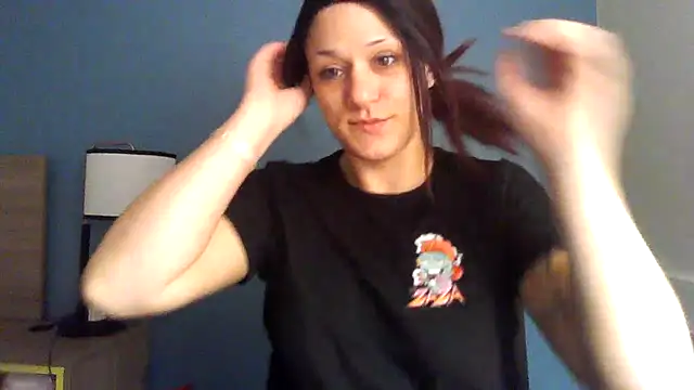 Snapshot of VioletAmaris chatting on 01/12/26, 01:00 VioletAmaris online show from 01/12/26, 01:00