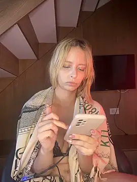 Bellahcha online show from 04/19/26, 06:07