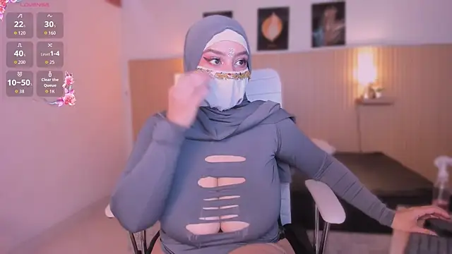 cloe sirena online show from 04/20/26, 01:47