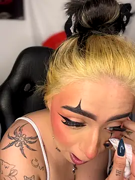 AnnikaMerliahh  online show from 10/29/25, 03:09