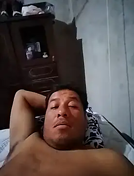 Snapshot of marcuszza22 chatting on 01/23/25, 10:01 marcuszza22 online show from 01/23/25, 10:01