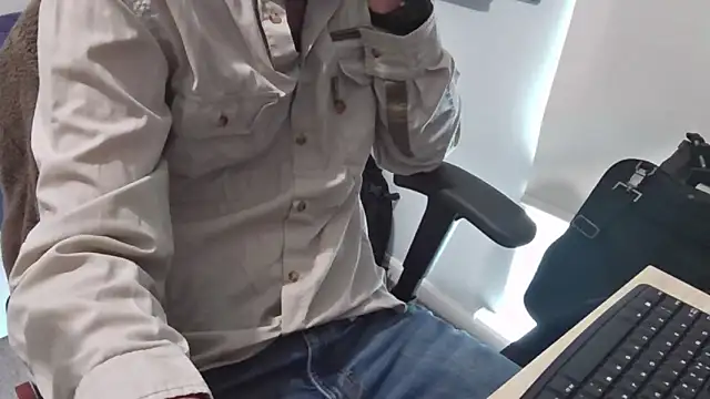 an4y8ot online show from 04/21/26, 08:53