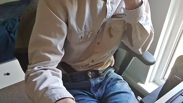 an4y8ot online show from 04/24/26, 08:17