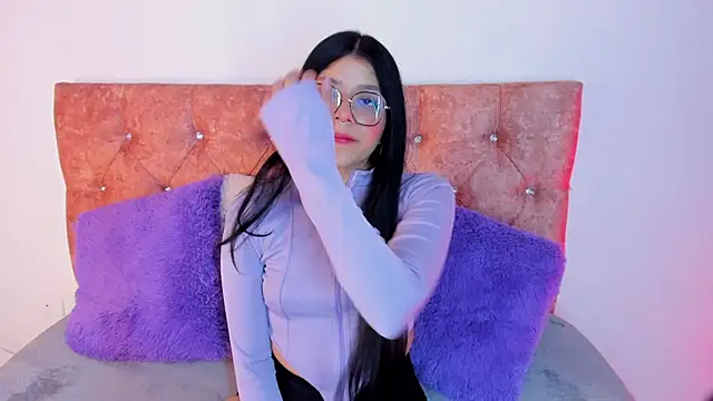 lana dol online show from 02/17/25, 12:05