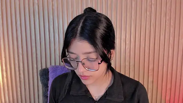 lana dol online show from 11/08/25, 01:11