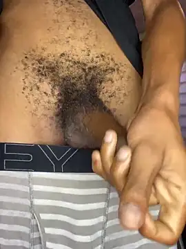 Snapshot of BlueIceCube chatting on 02/13/25, 05:37 BlueIceCube online show from 02/13/25, 05:37