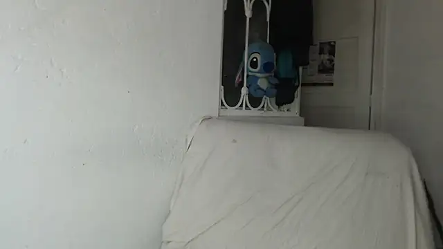 skinny sweet2411 online show from 10/06/25, 06:22