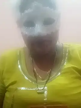 Snapshot of seemi_bhabhi chatting on 01/31/25, 08:22 seemi bhabhi online show from 01/31/25, 08:22