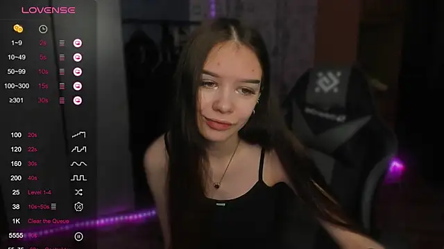 SweetyDeviliya online show from 11/17/25, 09:26