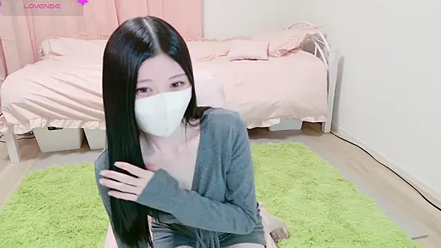 Snapshot of MARIAo0 chatting on 12/12/24, 01:06 MARIAo0 online show from 12/12/24, 01:06