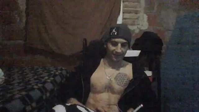 Snapshot of elsaiya chatting on 07/05/26, 03:02 elsaiya online show from 07/05/26, 03:02
