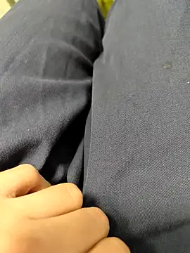 Snapshot of coppiapazza chatting on 02/22/25, 04:09 coppiapazza online show from 02/22/25, 04:09