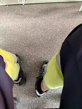 Snapshot of coppiapazza chatting on 09/28/25, 02:22 coppiapazza online show from 09/28/25, 02:22