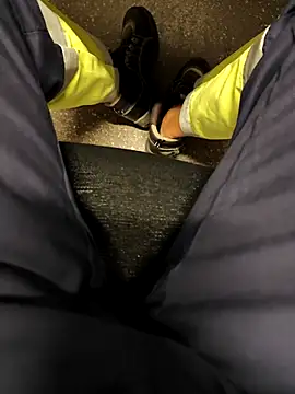 Snapshot of coppiapazza chatting on 10/12/25, 08:41 coppiapazza online show from 10/12/25, 08:41