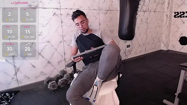 Edward max online show from 01/30/25, 06:46