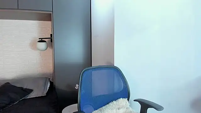 Edward max online show from 03/14/25, 03:48