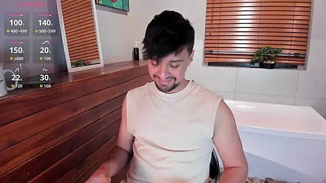 Edward max online show from 10/31/25, 03:51