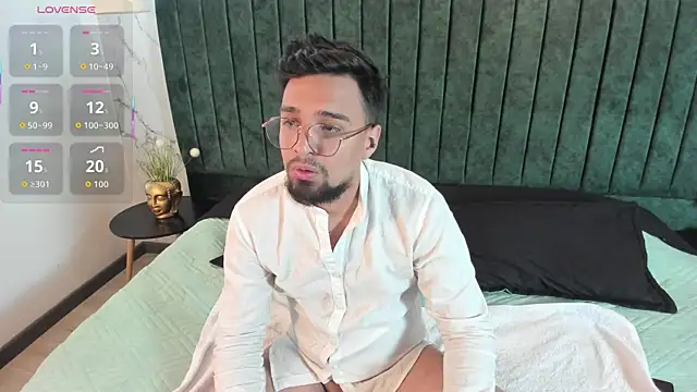 Edward max online show from 03/27/26, 03:45