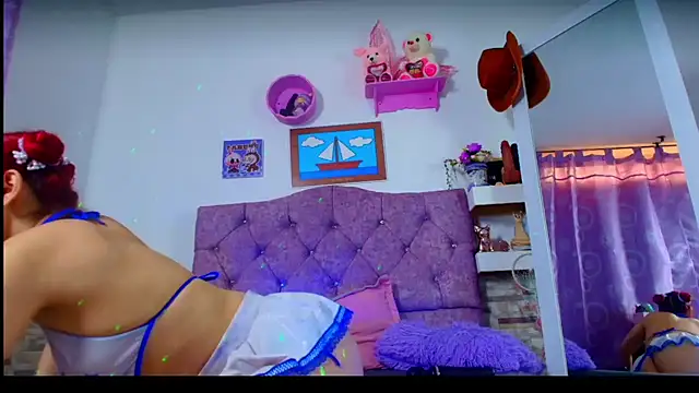 Snapshot of Melannytaylor chatting on 11/12/25, 08:08 Melannytaylor online show from 11/12/25, 08:08