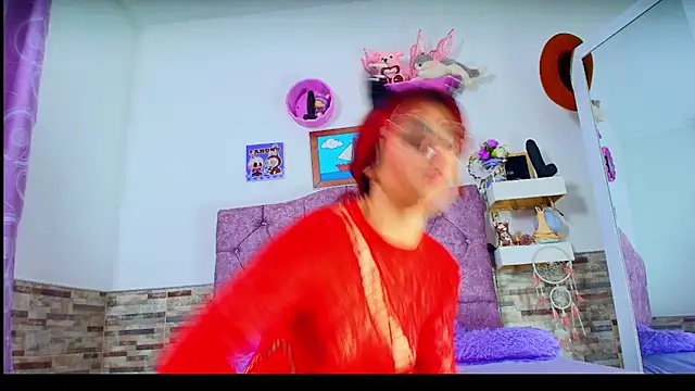 Snapshot of Melannytaylor chatting on 12/03/25, 07:56 Melannytaylor online show from 12/03/25, 07:56