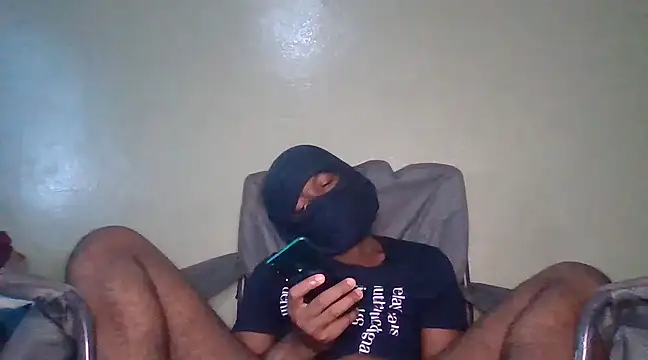 Mischevous T69 online show from 12/07/24, 12:13