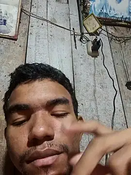 Reynold2608 online show from 12/19/25, 04:19