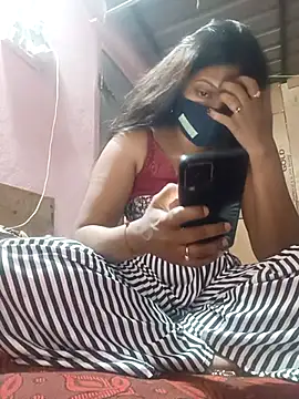 queensenorita online show from 03/10/25, 07:29