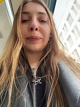 Sunny   Bunny online show from 04/22/26, 12:18