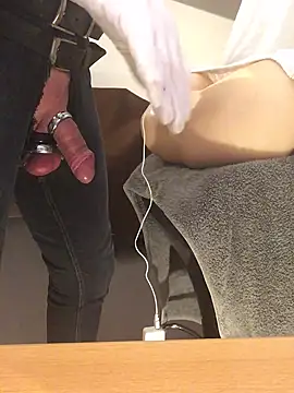 Snapshot of Inseminator69 chatting on 12/29/24, 10:23 Inseminator69 online show from 12/29/24, 10:23