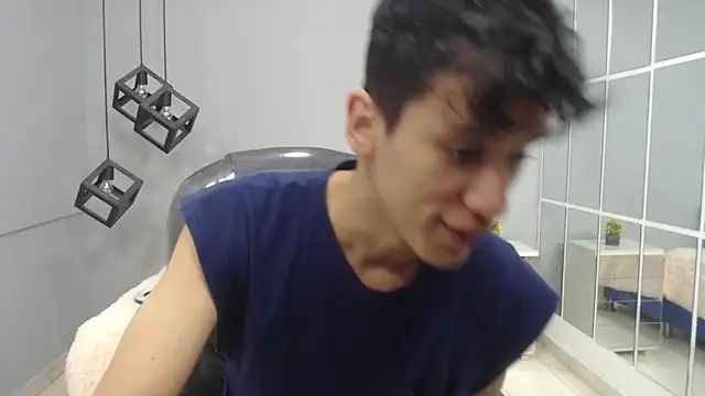 Snapshot of alan_ws chatting on 12/07/24, 12:24 alan ws online show from 12/07/24, 12:24