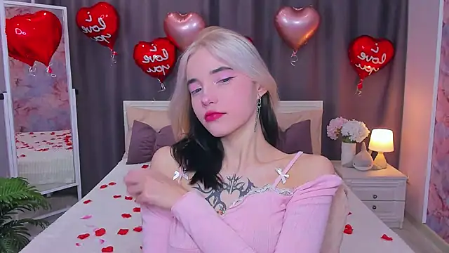 as1an girlfriend online show from 02/13/25, 03:29