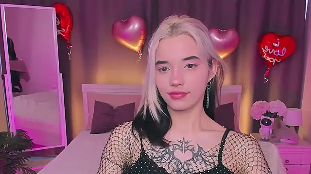 as1an girlfriend online show from 02/23/25, 06:49