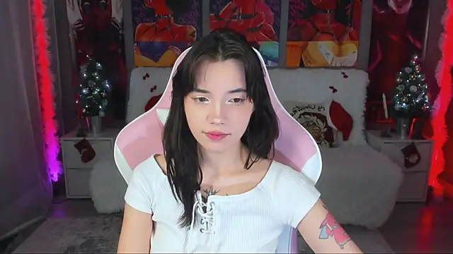 as1an girlfriend online show from 12/05/25, 12:25